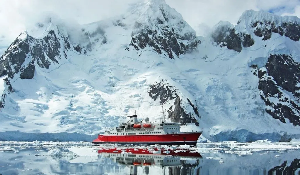 G Adventures cruise Antarctica