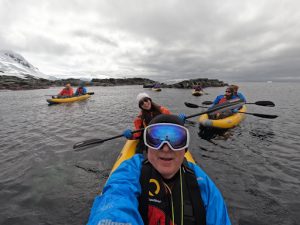 Read more about the article What to Pack For An Antarctica Cruise: 2026 and 2027 Packing List For Men